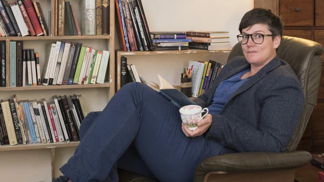 Edinburgh Comedy Festival 2017 Hannah Gadsby named best show The Mercury