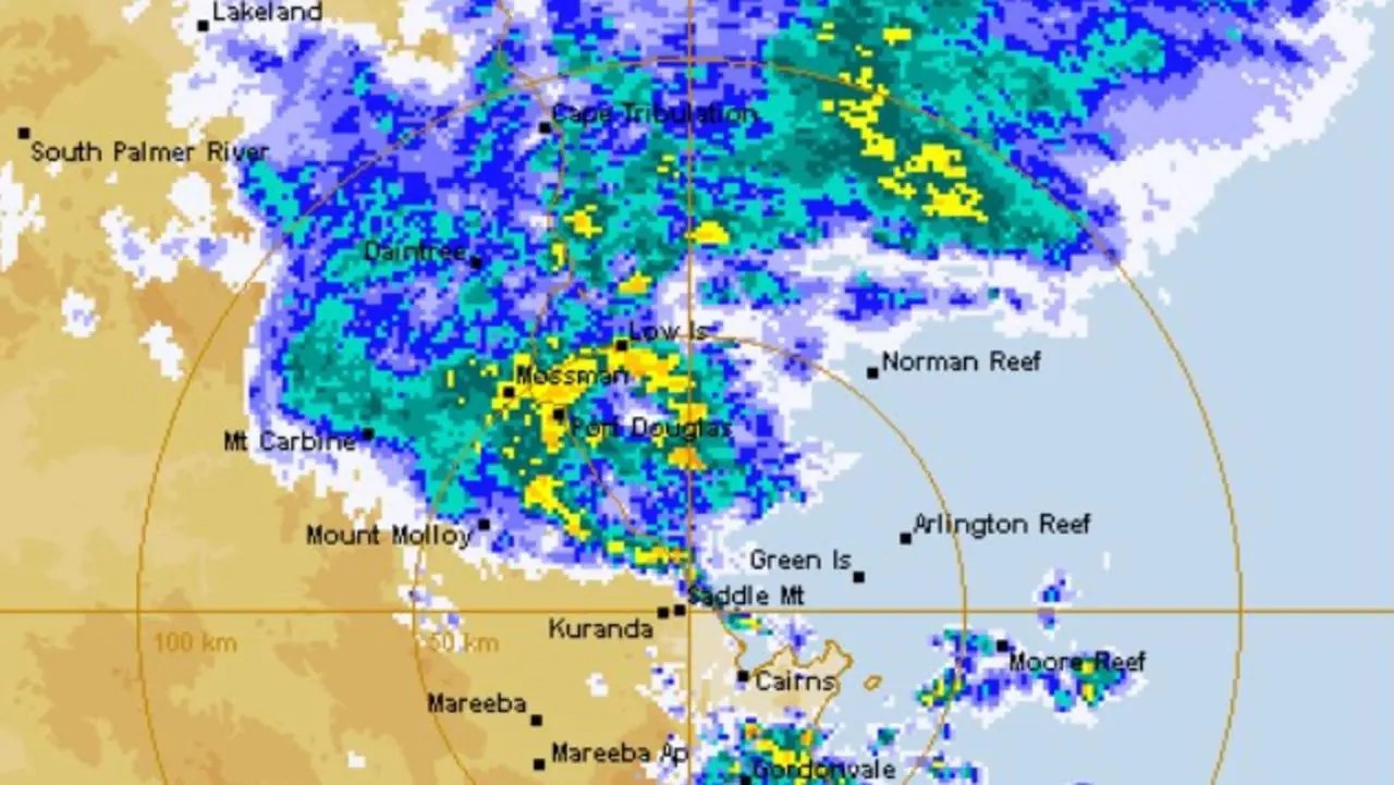 Qld weather Cyclone a high chance as Cairns endures record rainfall