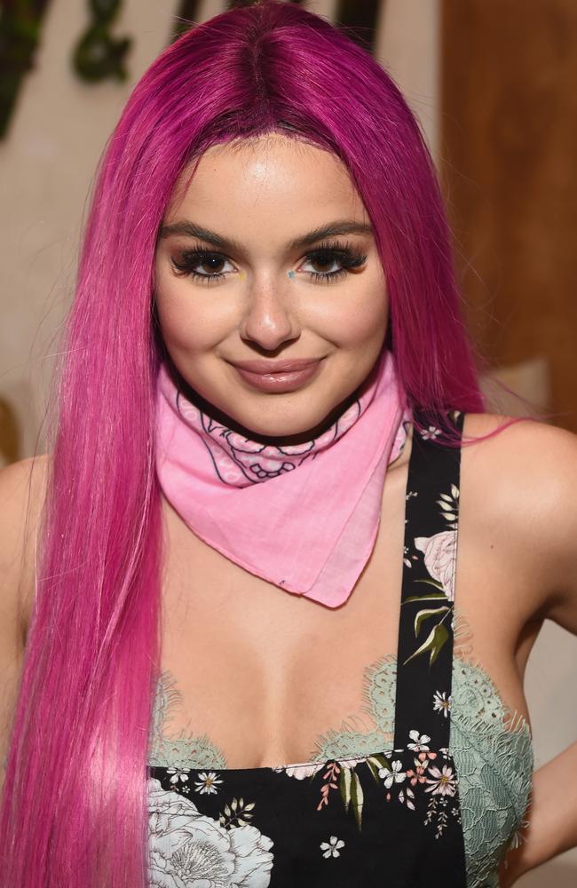 Ariel Winter at Coachella Actress opts for bright pink hair for music