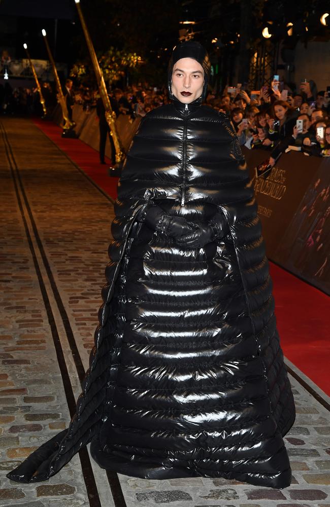 Fantastic Beasts 2 star Ezra Miller’s bizarre red carpet outfit