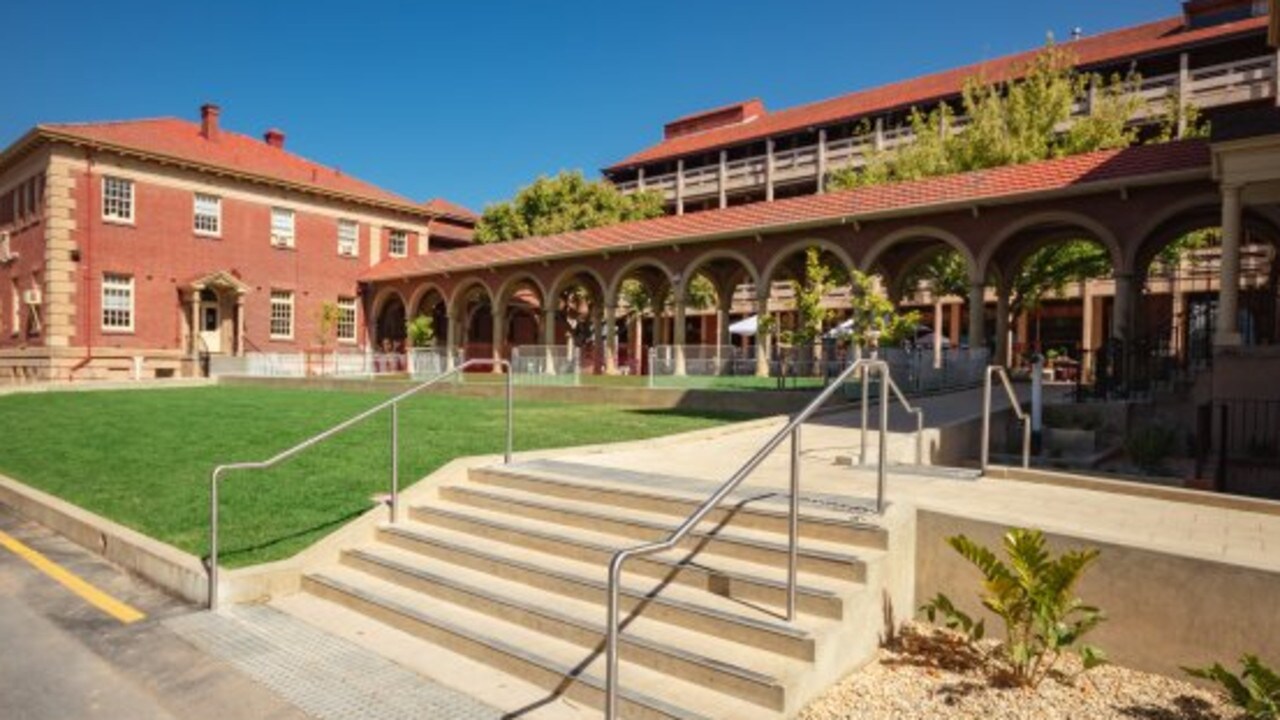 Adelaide Uni campus upgrade removes fence, adds gardens and learning circle Adelaide Now