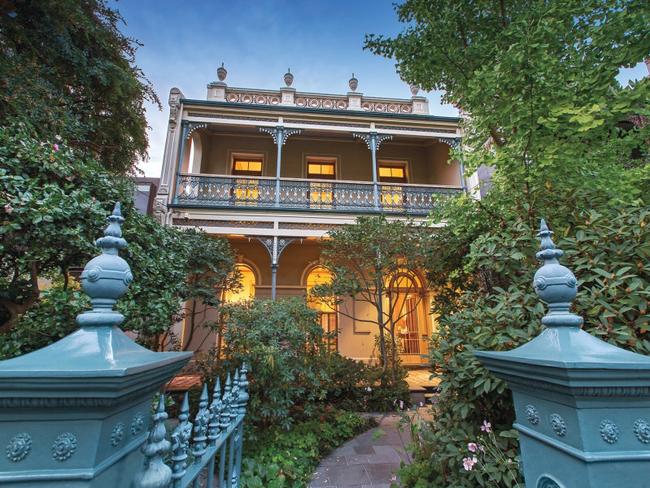 Melbourne real estate Top auction sales for 2016, suburbs with highest