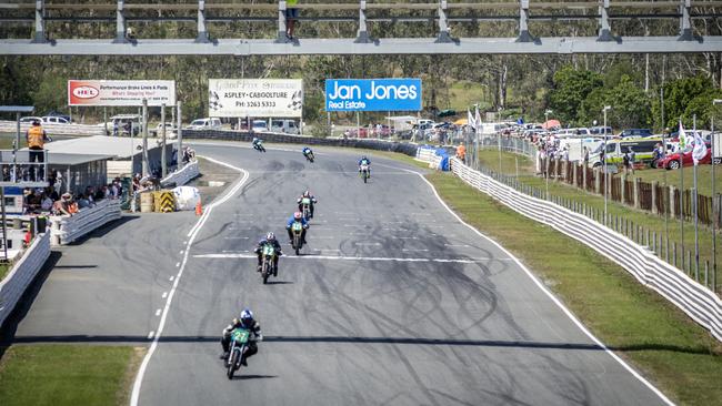 Motorcyclist dies in crash at Australian Historic Road Race