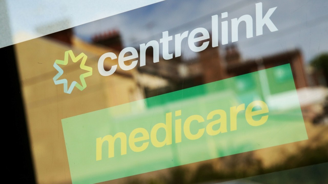 Centrelink Single parents' relationships will now be defined for them