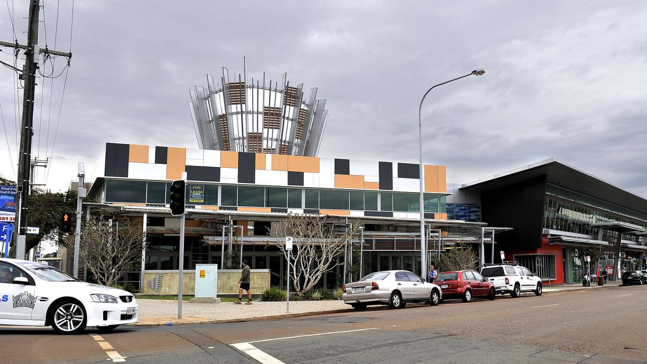 Plans to build a mini golf course at Bluewater Square shopping centre