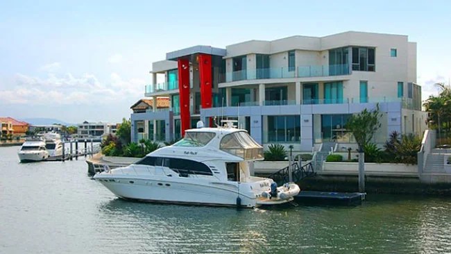 The lavish Aussie mansion that just won't sell