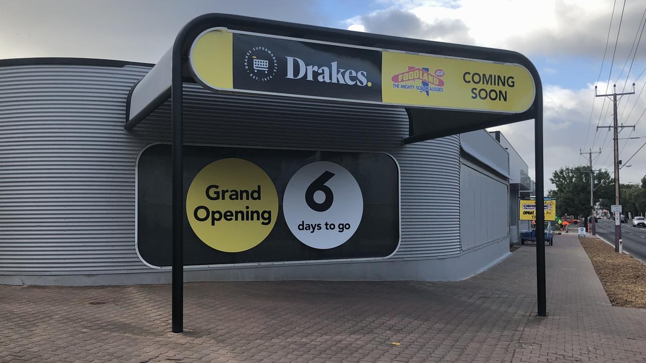 Shop trading hours Drakes Supermarkets requests trading extension