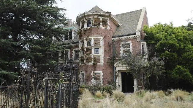 ‘Murder House’ from American Horror Story listed on Airbnb