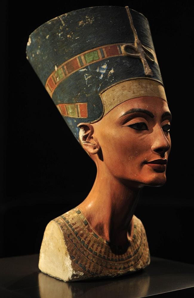 Queen Nefertiti may hide inside Tutankhamun’s tomb