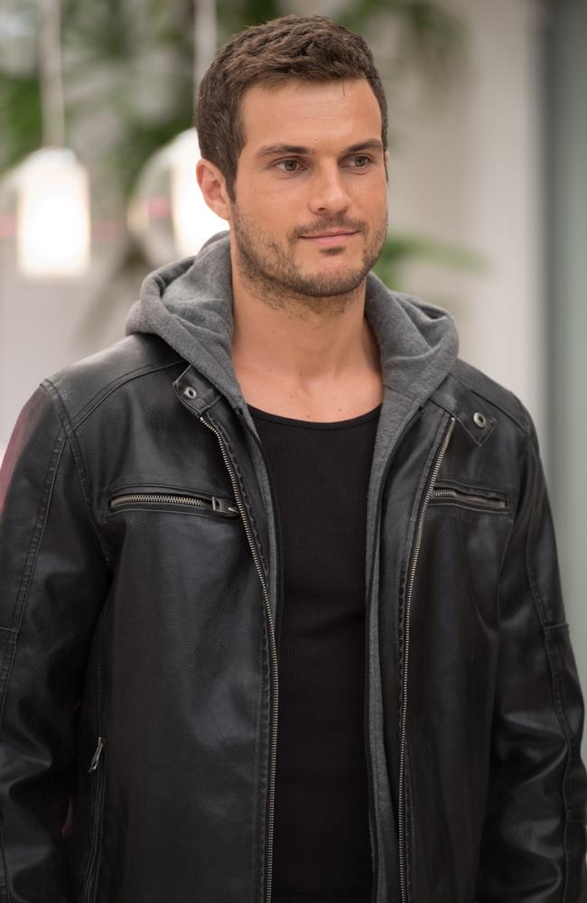 Rough Night Aussie actor Ryan Cooper can’t believe he locked lips with