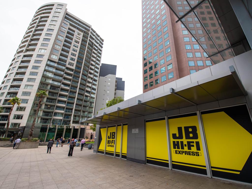 JB HiFi opens its smallest express store in Southbank, Melbourne
