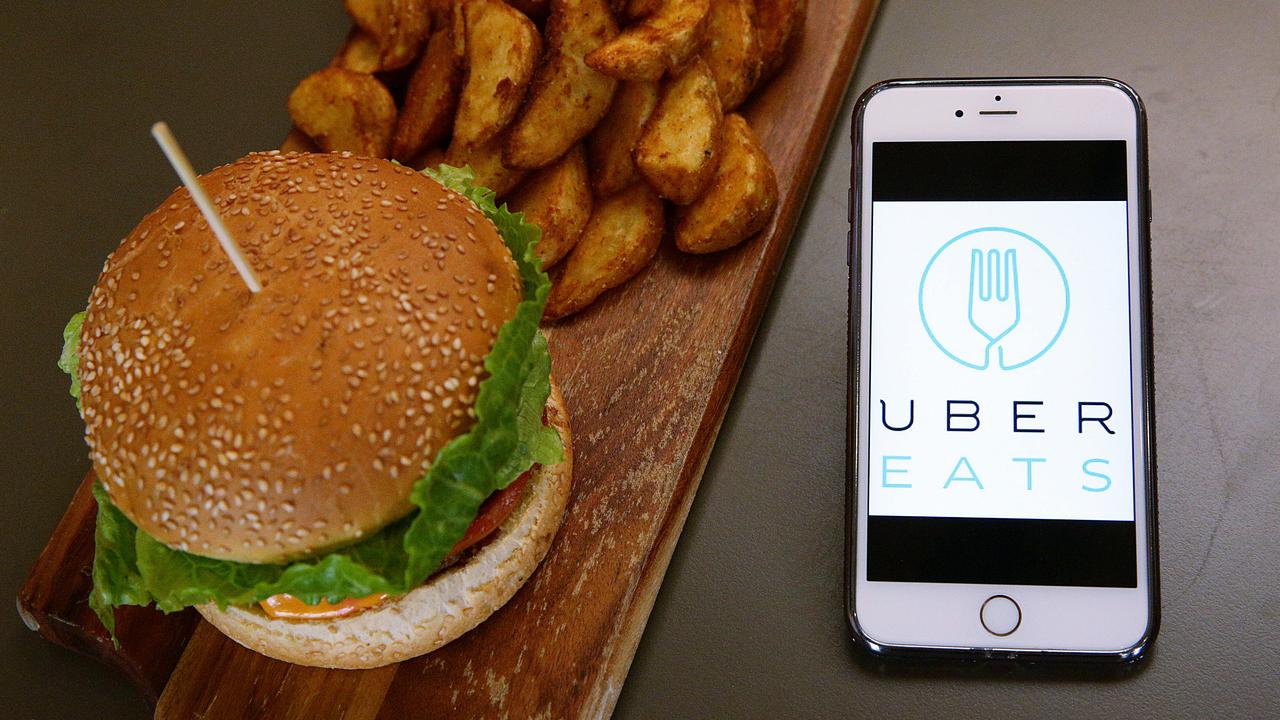 Victorian road toll Uber Eats and Menulog drivers at risk on state’s