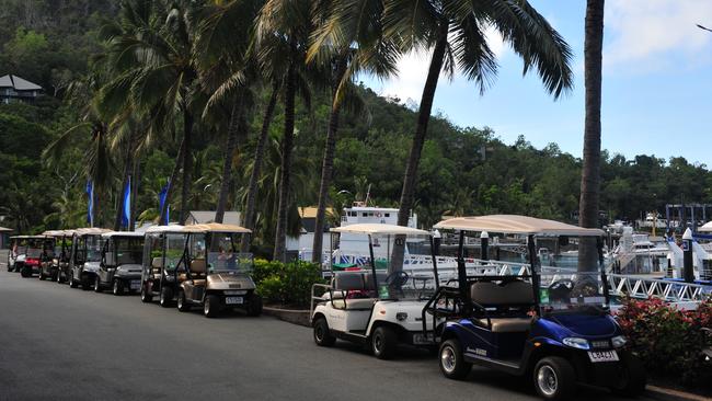 Multiple people hurt in golf buggy accident on Hamilton Island The