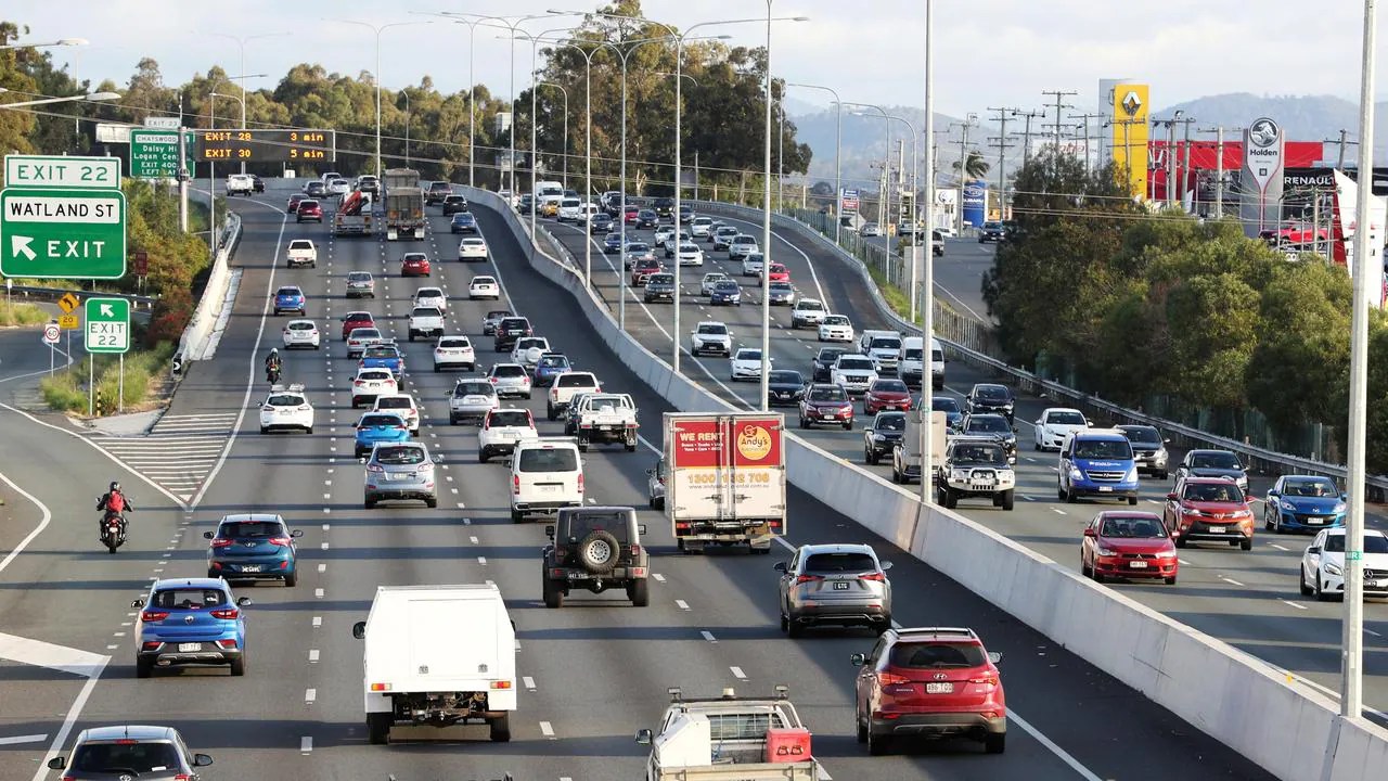 Accidents cause delays on Pacific Motorway Gold Coast