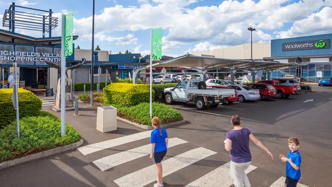 Charter Hall Retail REIT to acquire Highfields Village shopping centre