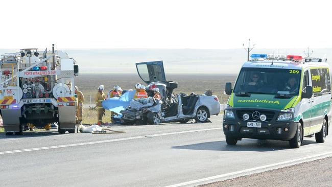 Serious accident at Beaufort, outside Port Wakefield Adelaide Now