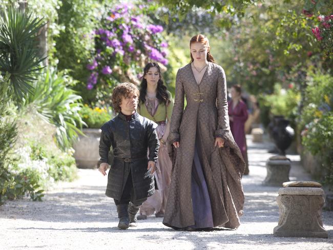 Game of Thrones season 5 bloopers video
