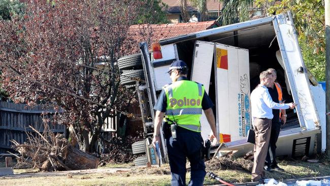 Transport Workers Union calls for Coles work practice probe after truck