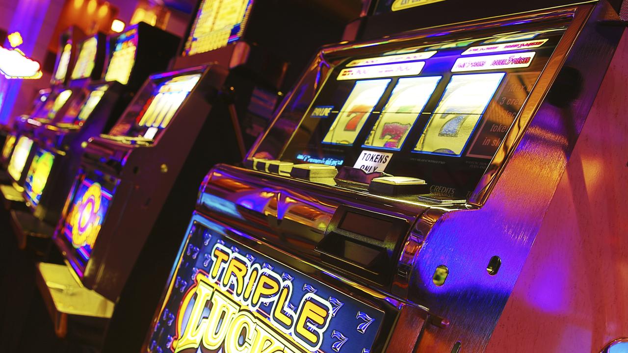 Leopold Sportsmans Club poker machines approved despite Geelong council