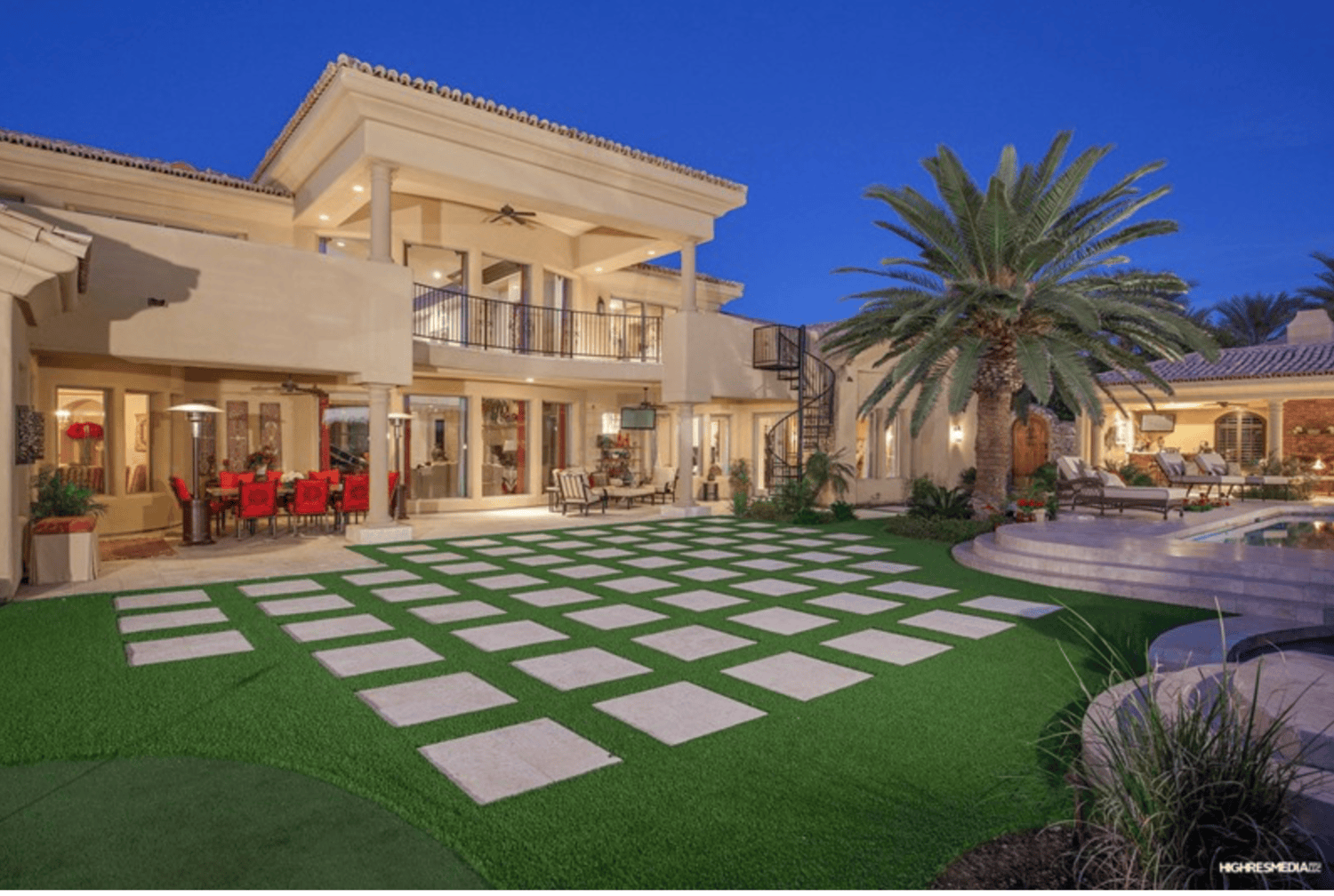 Arizona Luxury Lawns Explains the Big Benefits of Synthetic Turf Newswire