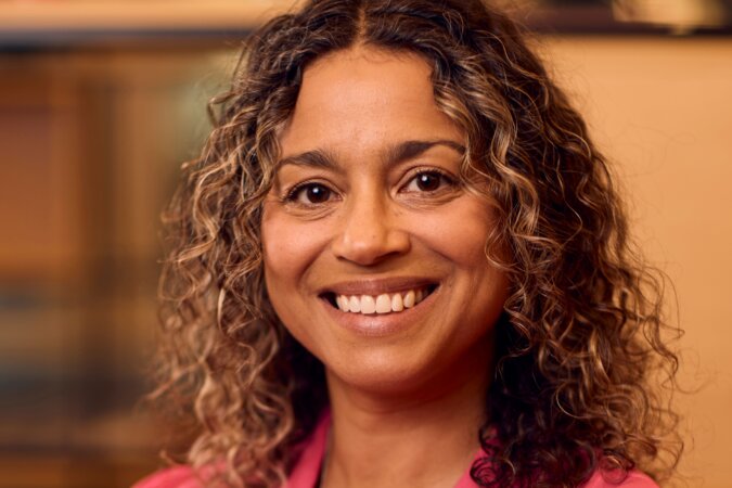 Emma Smith - Team - Naked