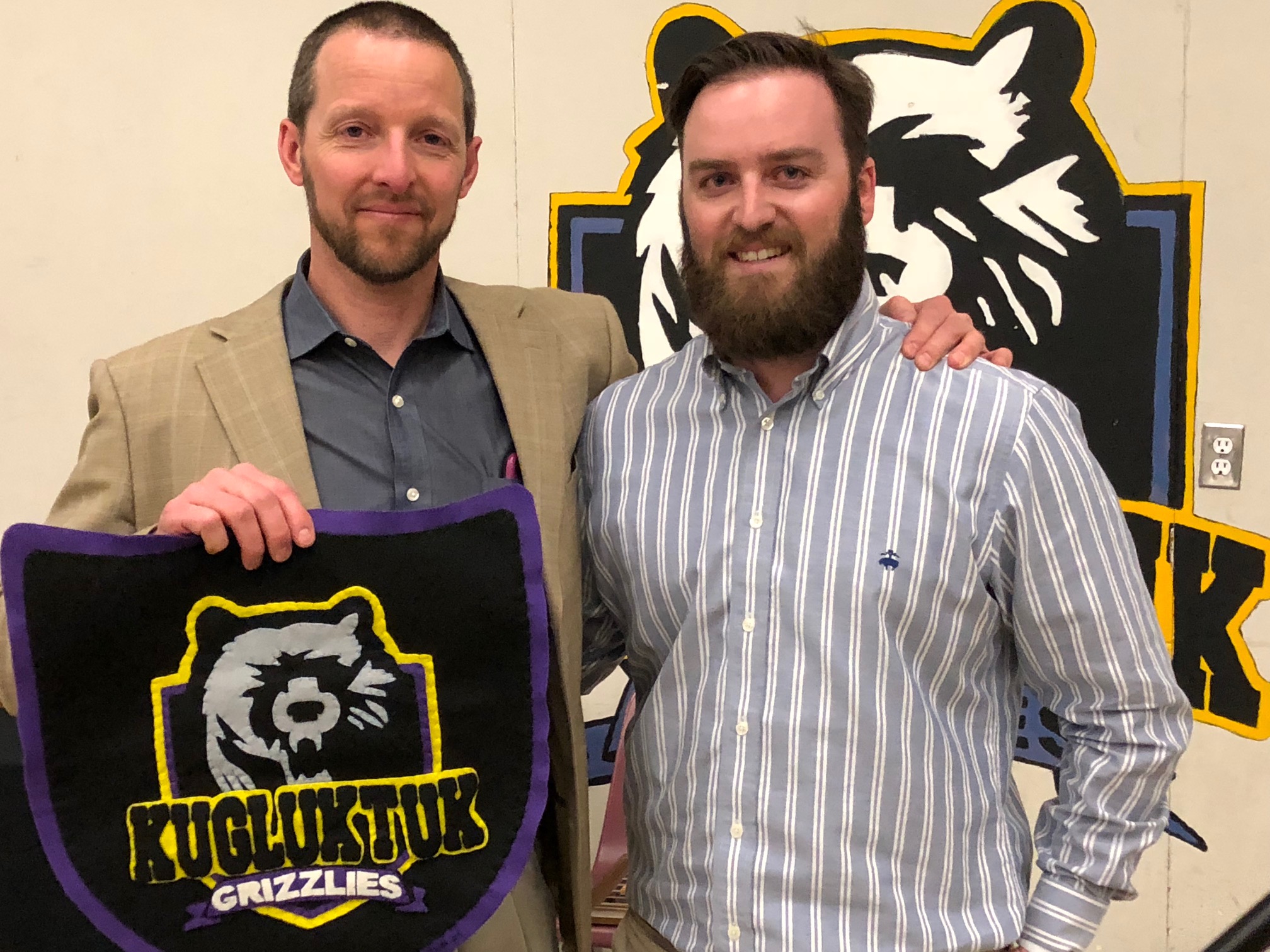 Western Nunavut town says goodbye to principal rejected by DEA