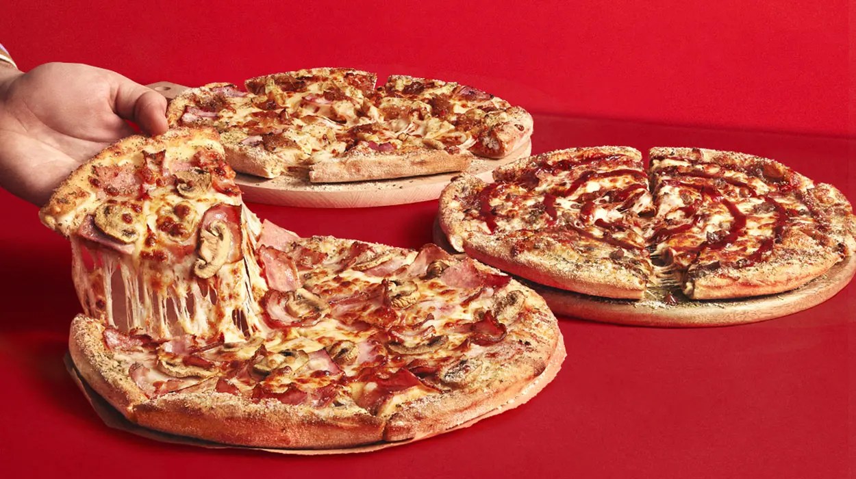 Telepizza lanza "el triple" y te deja disfrutar del Barcelona Madrid de este fin de semana con