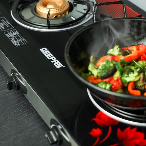 Buy Geepas 3Burner Gas Cooker Size 70Mm, 40Mm & 90Mm Respectively Ergonomic Design, Automatic