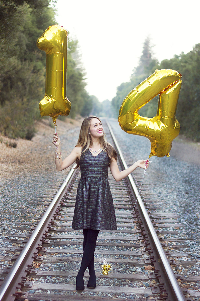23 Stunning Senior Picture Ideas for Girls