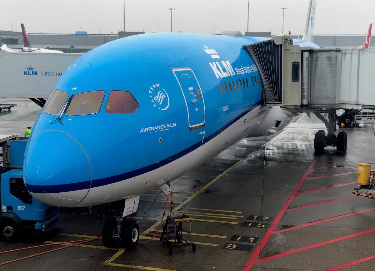 KLM Will Stop Enforcing Face Mask Requirement One Mile at a Time