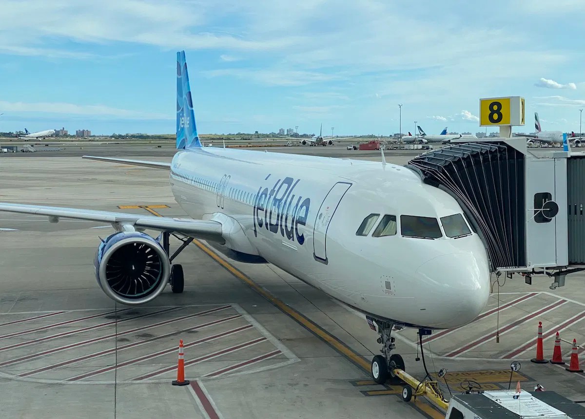 JetBlue Great(ish) Airline, Bad Business Model One Mile at a Time