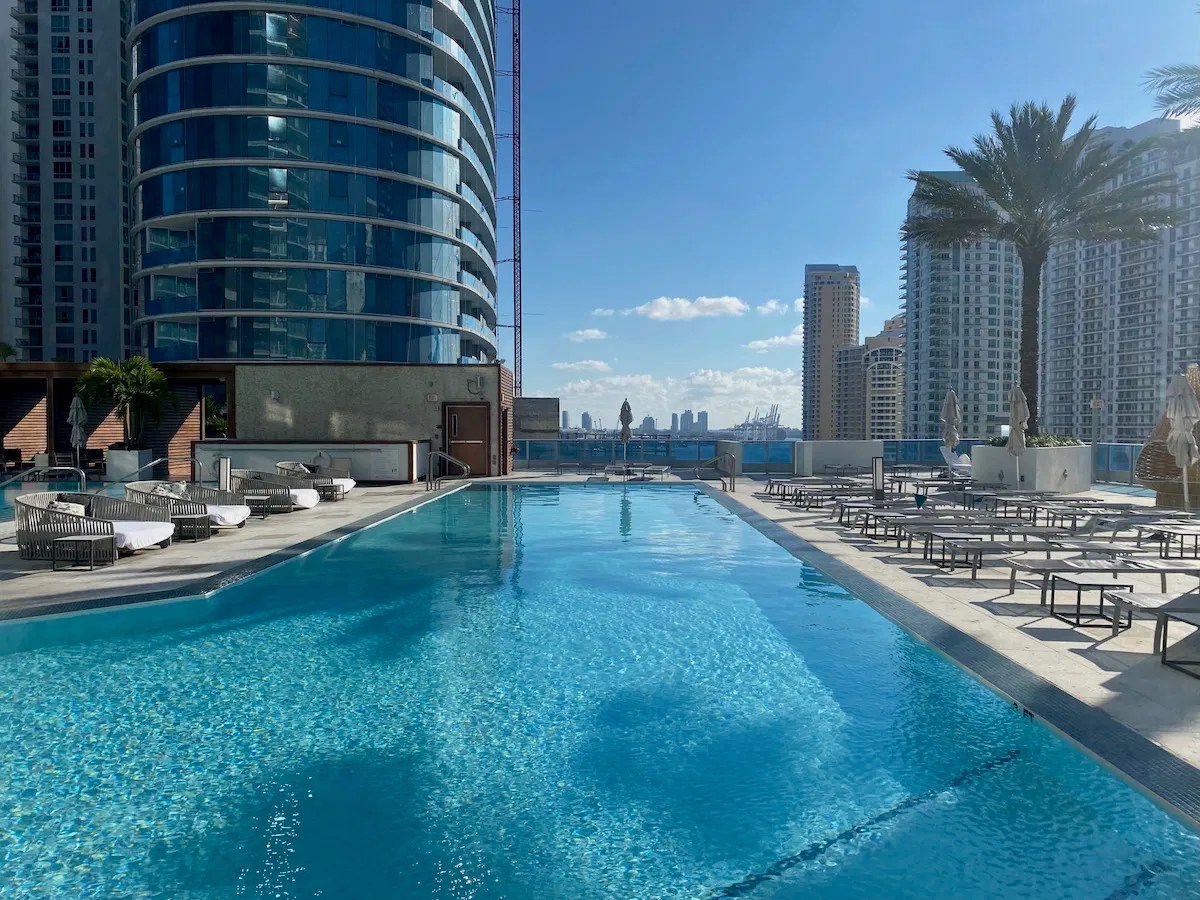 Review Kimpton EPIC Miami One Mile at a Time