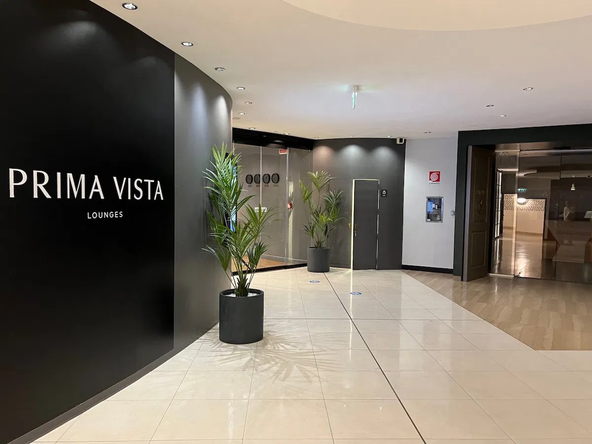 Review Prima Vista Lounge Rome Airport (FCO) One Mile at a Time
