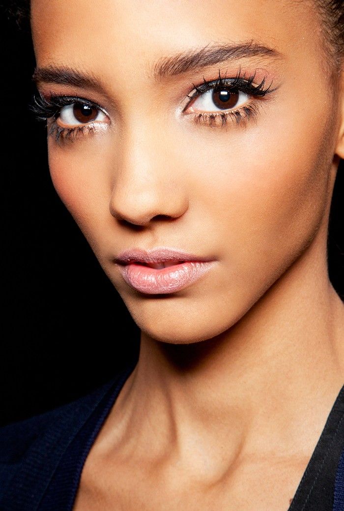 What Are Popular Makeup Hashtags Openr