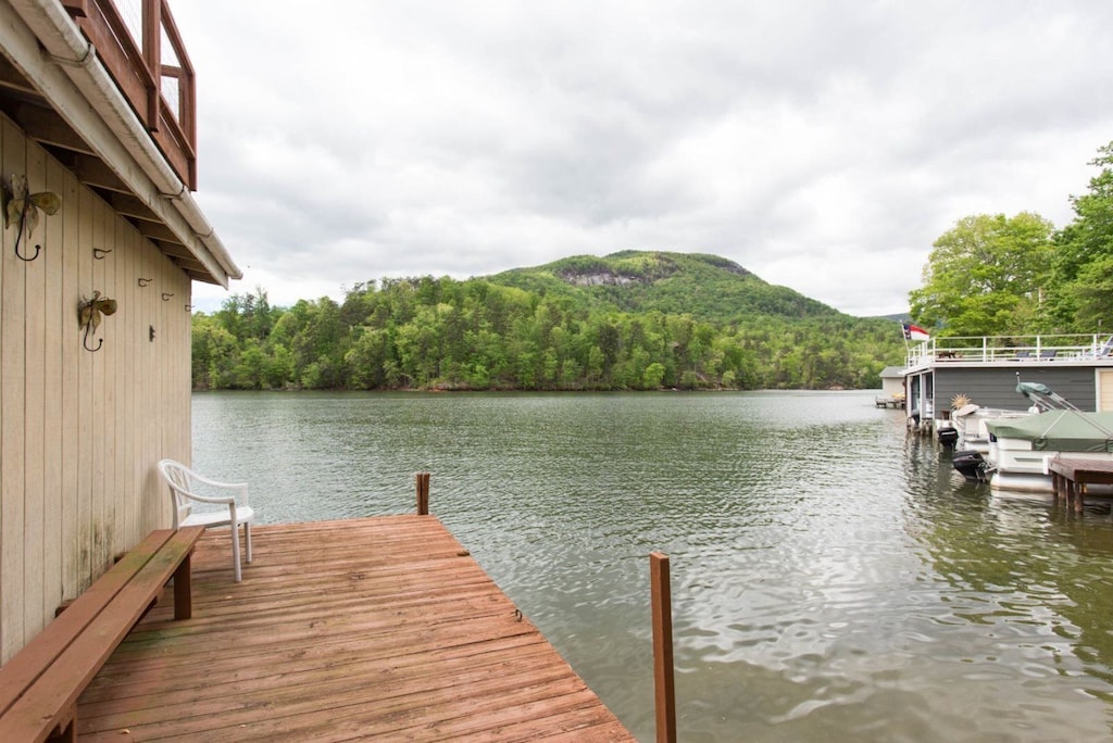 Wallace Lake House Carolina Properties