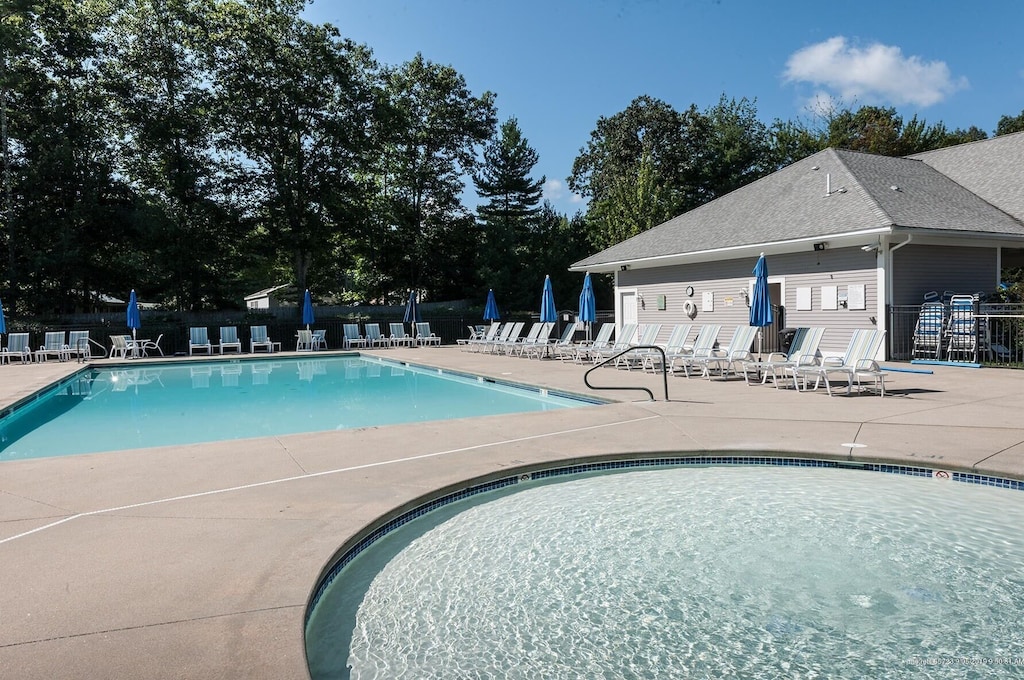 Gone Coastal Salt & Shine Vacation Rentals