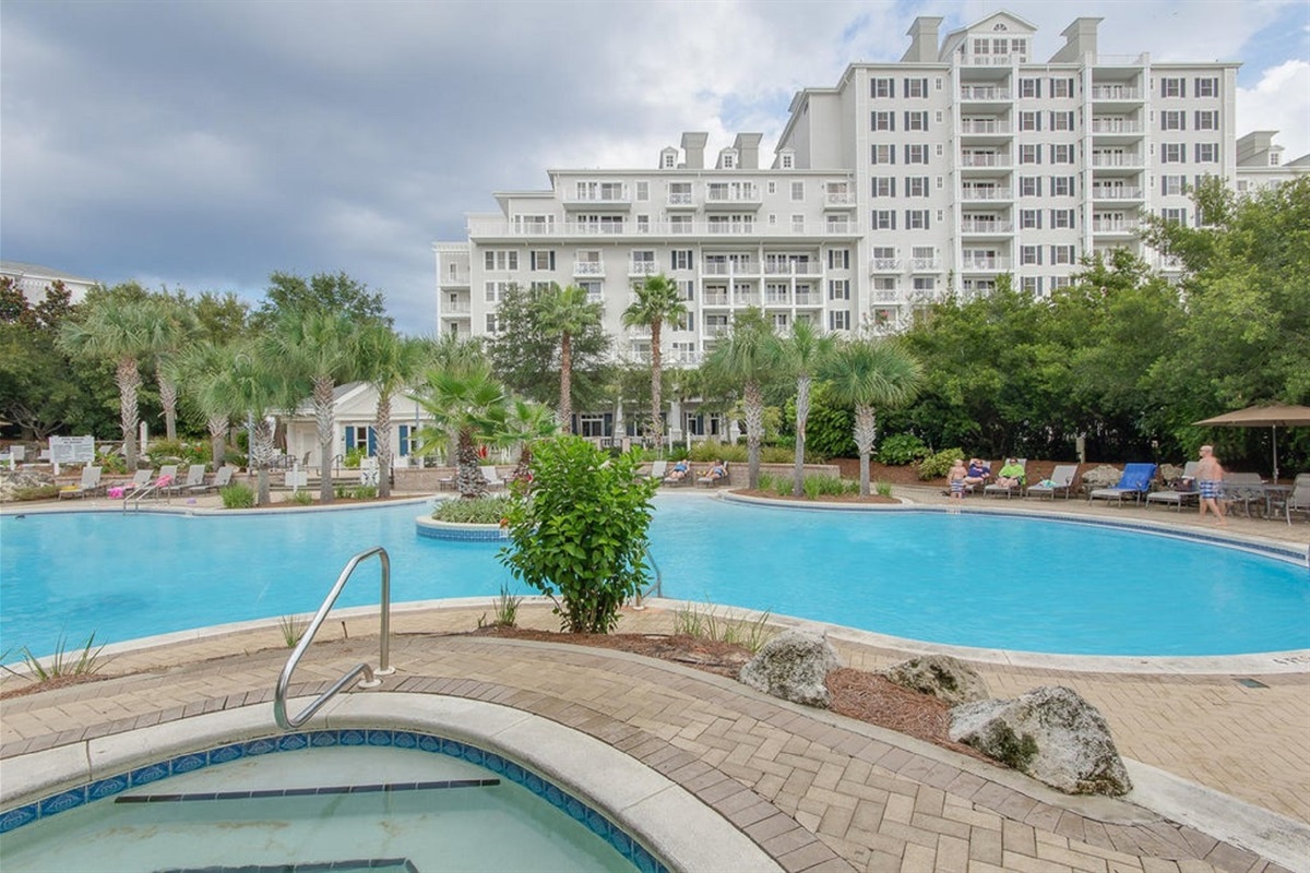 Grand Sandestin 2nd floor Studio New Book your Destin Vacation here