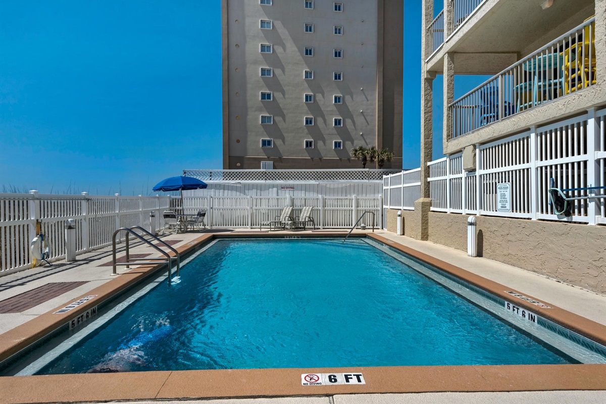 Seafarer Condo Right on the Beach, Completely Renovated Gulf Front Vacation Rentals in Destin