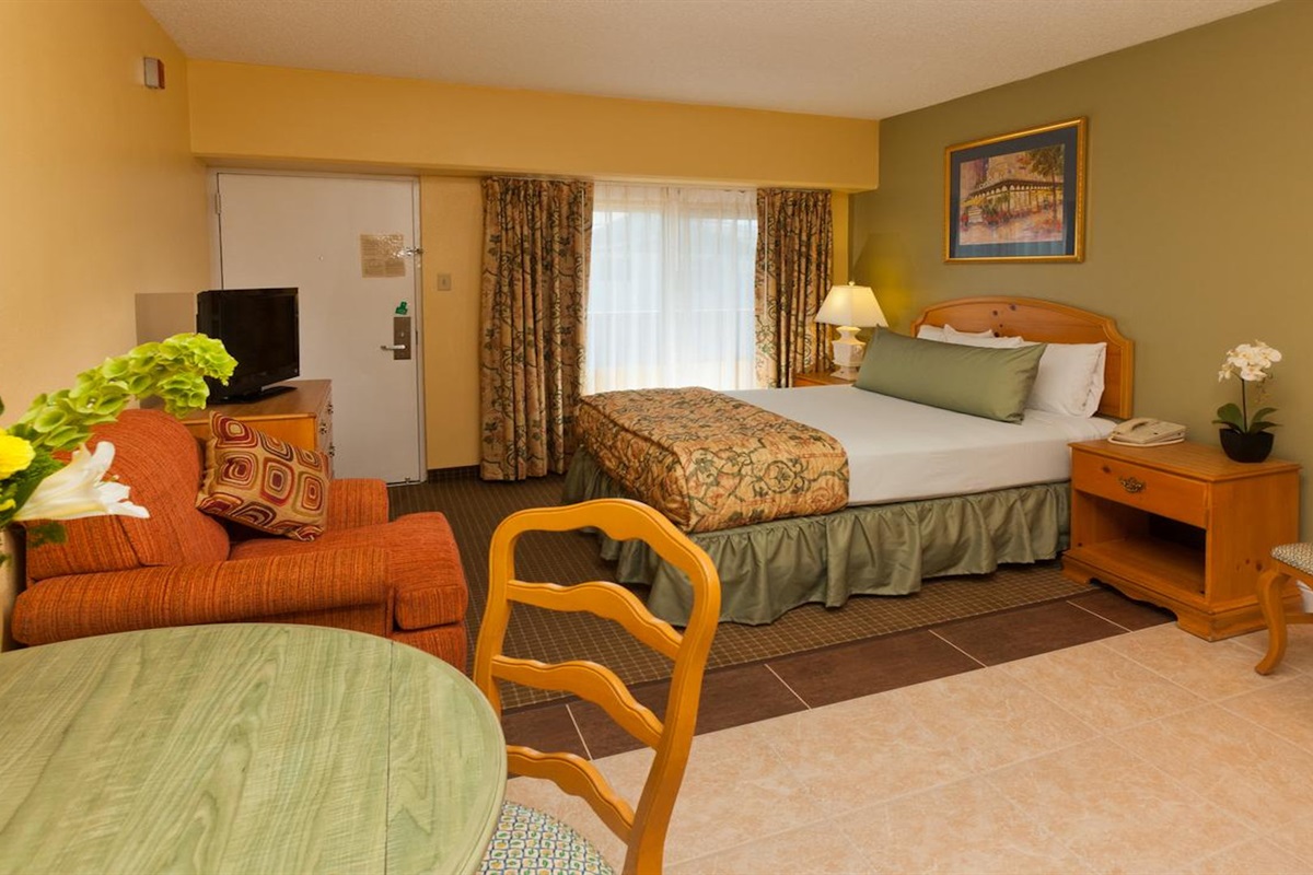 Legacy Vacation Club Reno Studio Suite, SUNDAY CheckIn Discountlodging