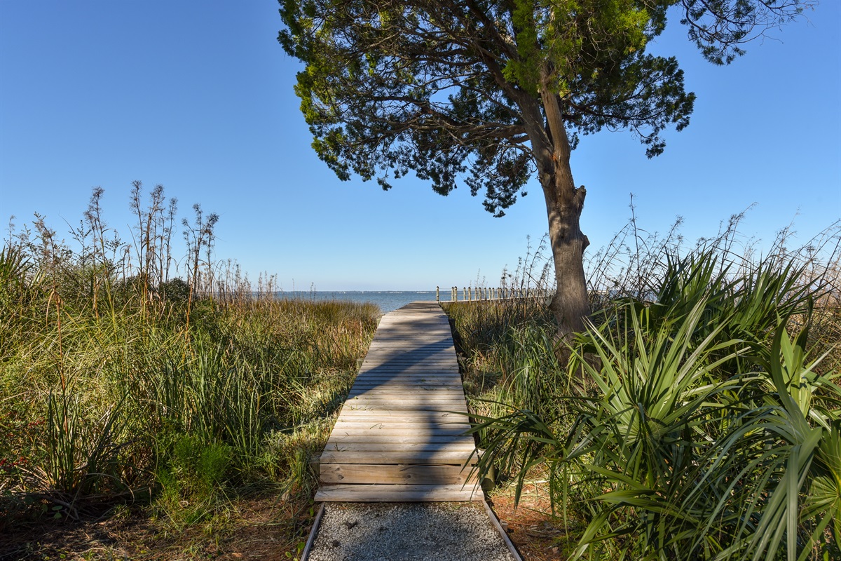 Dock Holiday GO SGI Vacation Properties