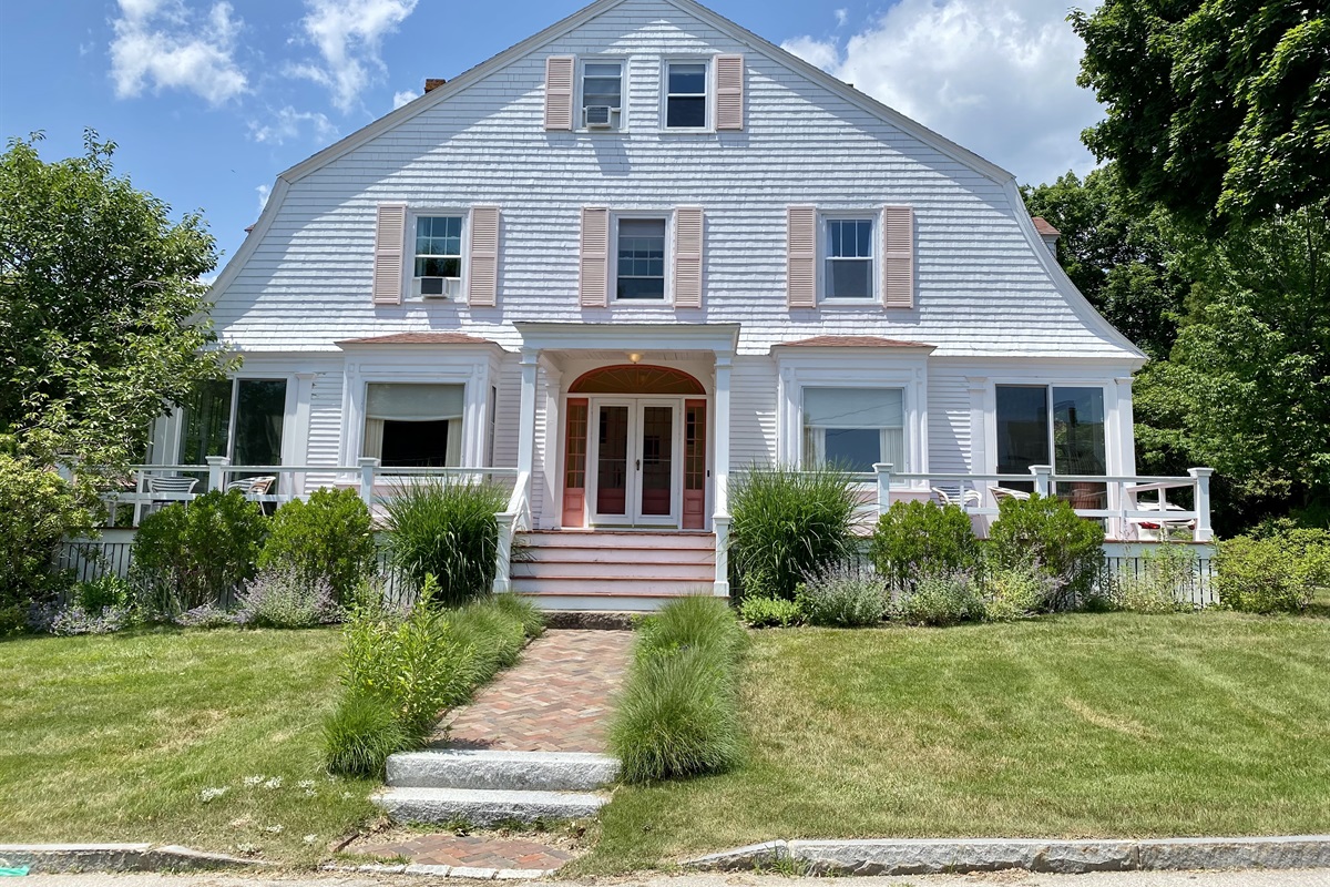 Harbor Haven Salt & Shine Vacation Rentals