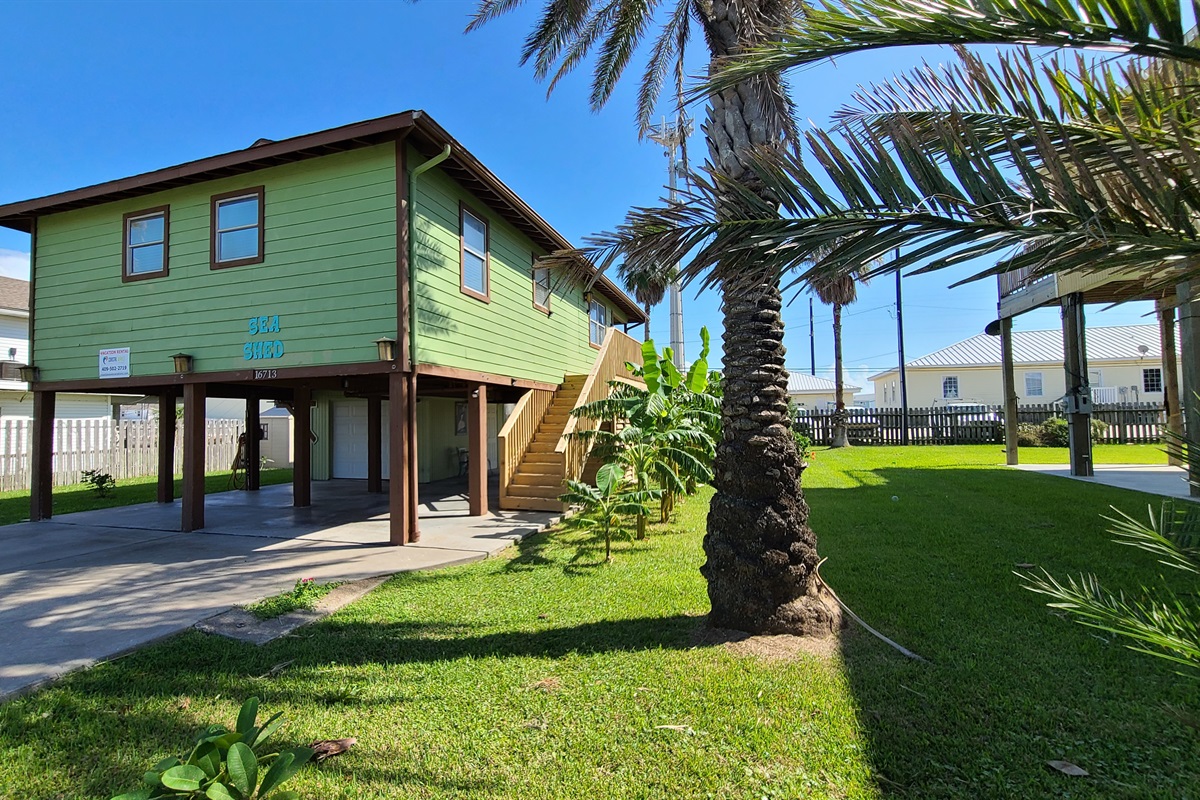 Sea Shed Coastal Waves Vacations