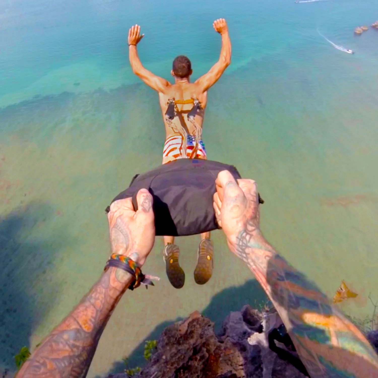 Suspension BASE Jumping Is a Masochist’s Delight