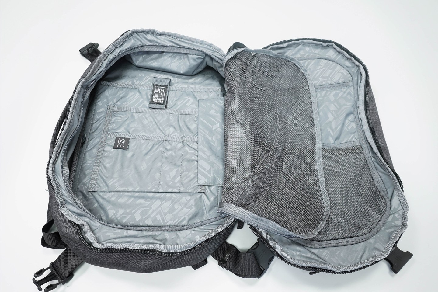 Chrome Summoner Backpack Review 7.3/10 Pack Hacker