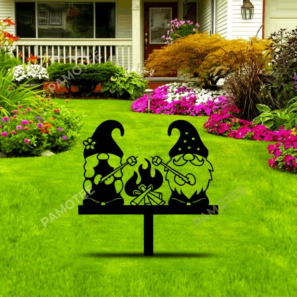 Couple Gnomes Roasting Marshmallow Metal Garden Decor, Gnome Garden