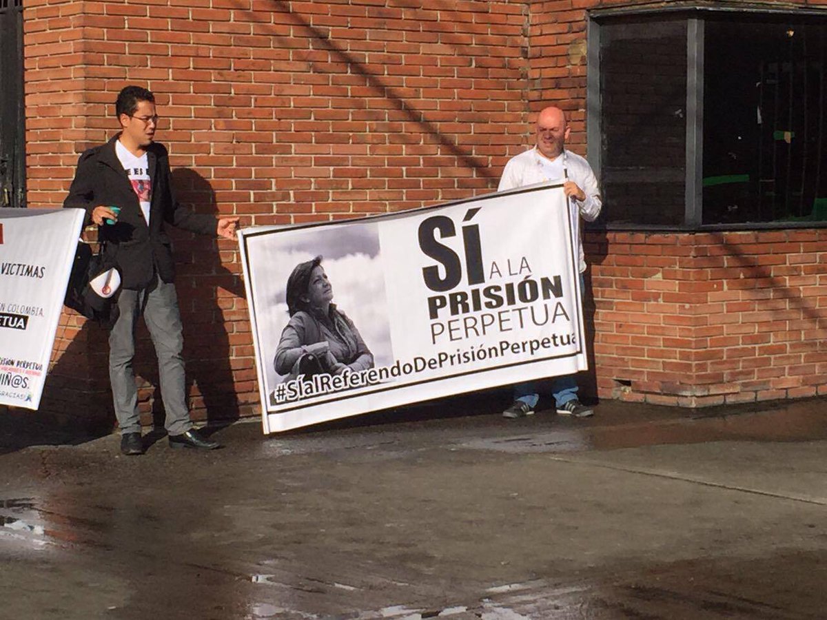 La cadena perpetua en Colombia necesidad o populismo