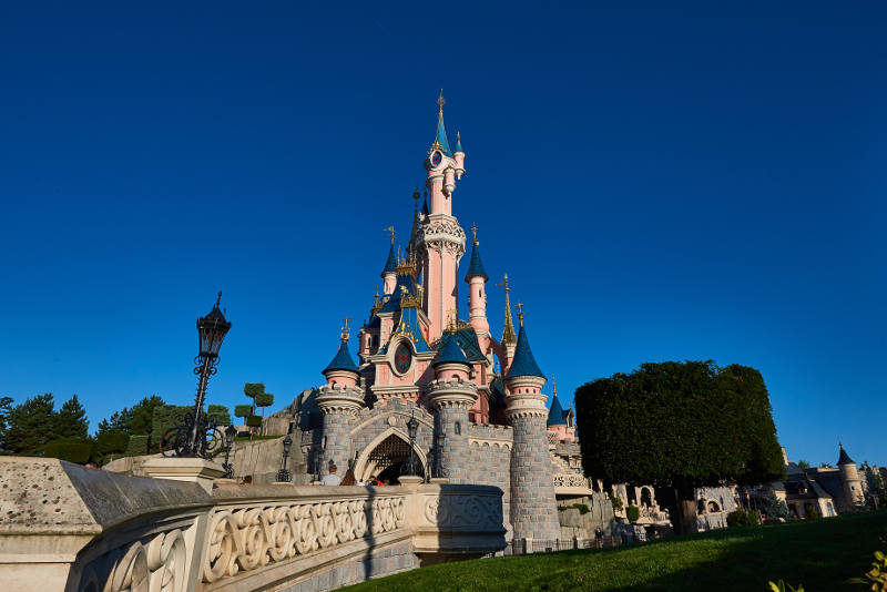 where is euro disney where to purchase disneyland tickets Bollbing