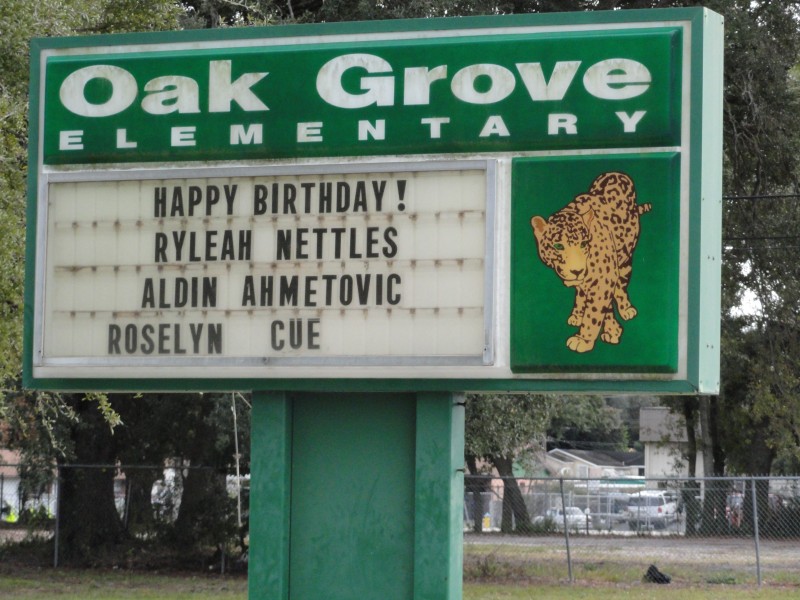 Tony and Lauren Dungy Visit Oak Grove Elementary