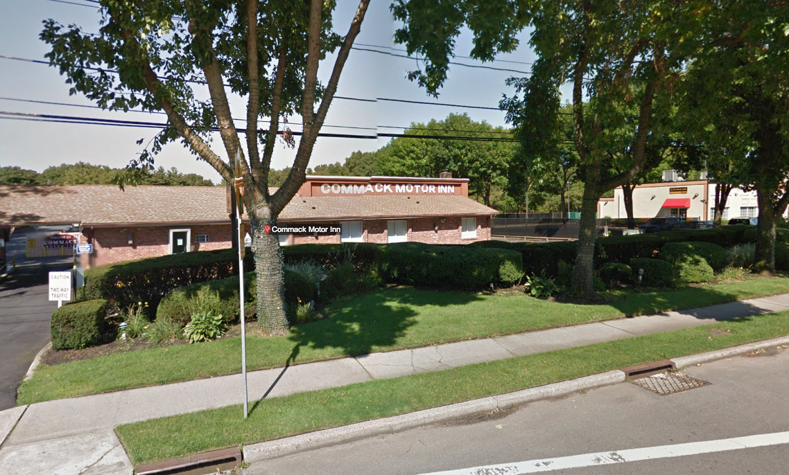Motorized Commack Motor Inn