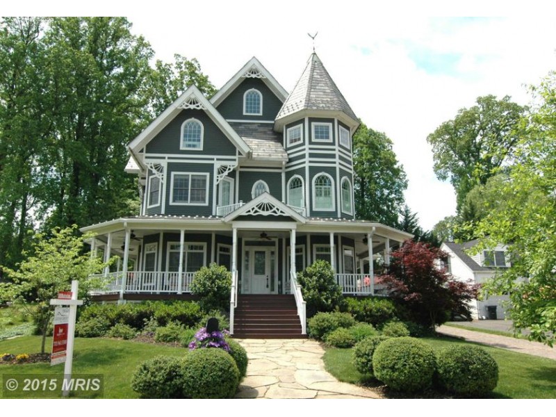 Falls Church 'WOW' House Victorian with Wraparound Porch Falls